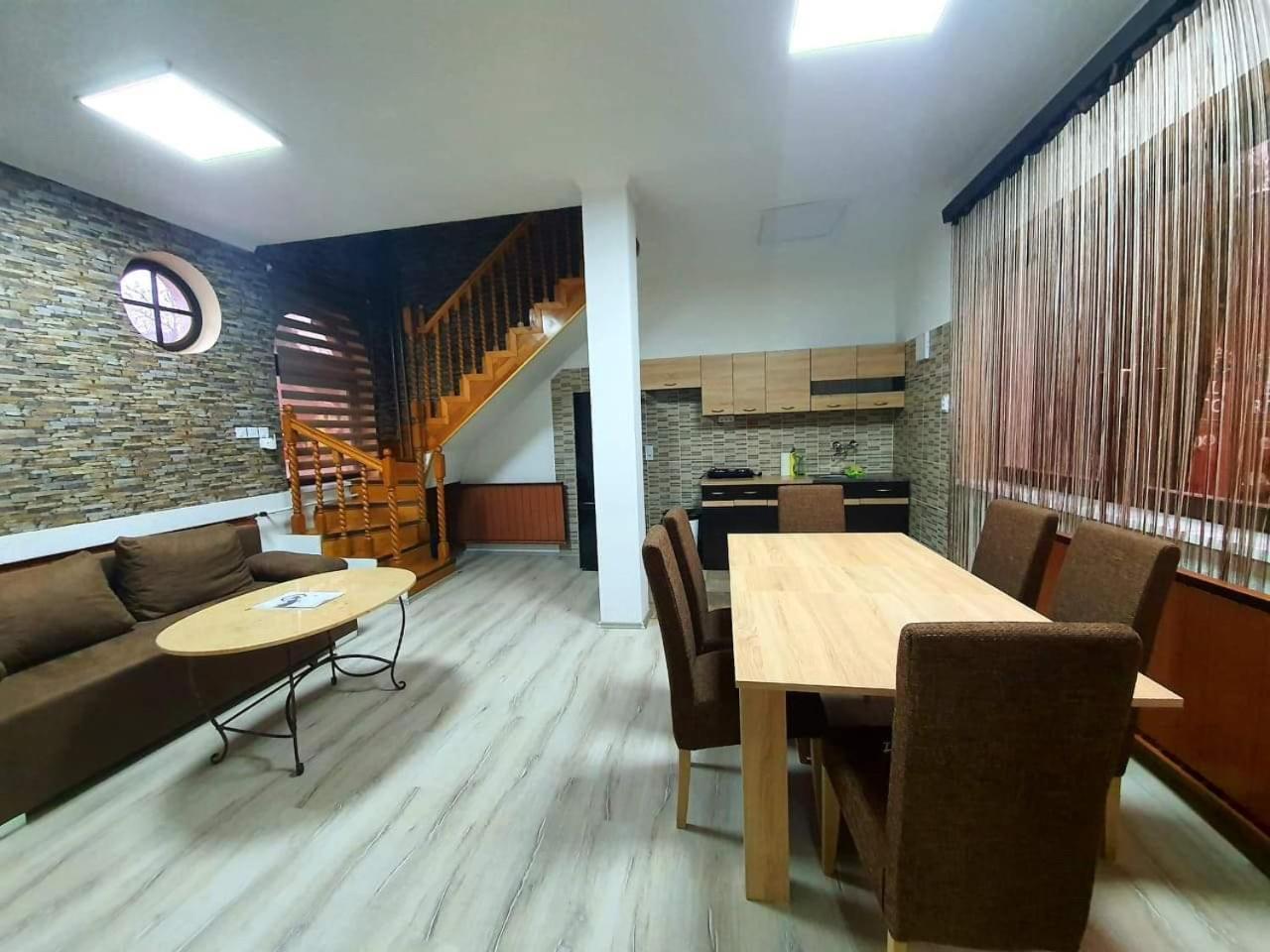 No1 Vendeghaz Hotel Parád Buitenkant foto